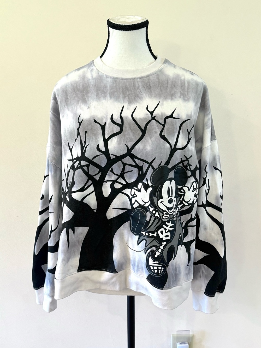 Disney Halloween Mickey Graphic Tie-Dye Oversized Boxy Sweatshirt size Small